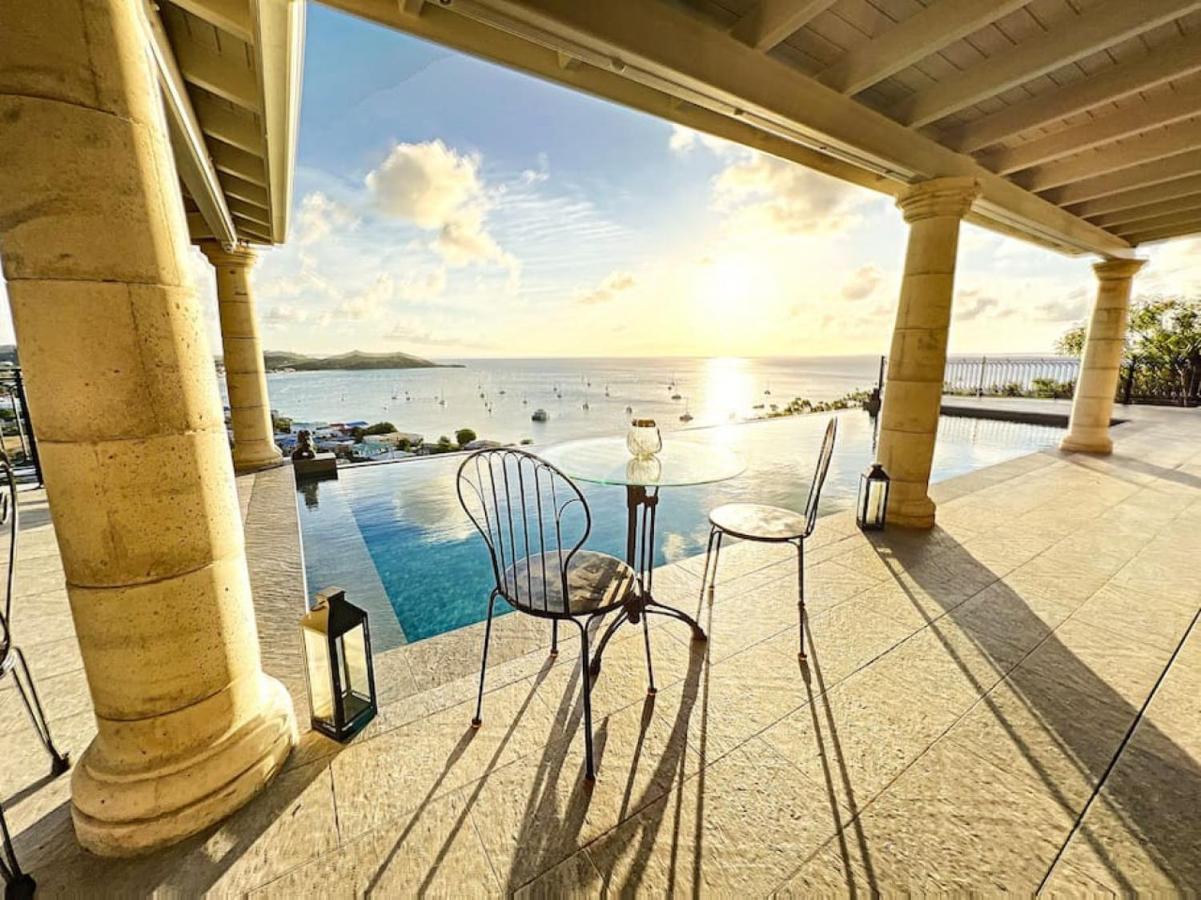 Blue Room In A Shared Villa Diamant With Communal Pool And Sea View 그랜드케이스 외부 사진